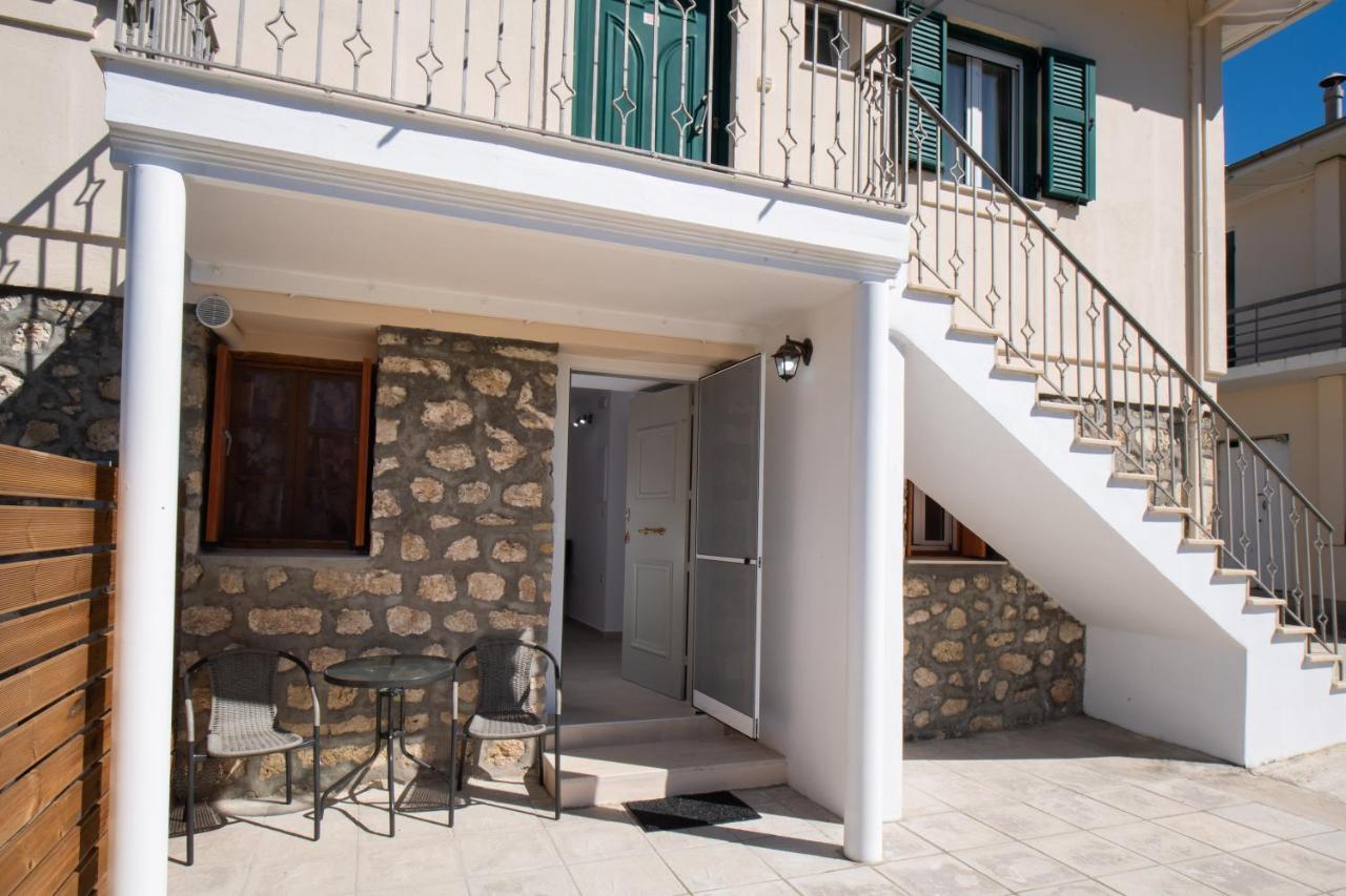 Boursinos Cozy Apartments Lefkada City Luaran gambar